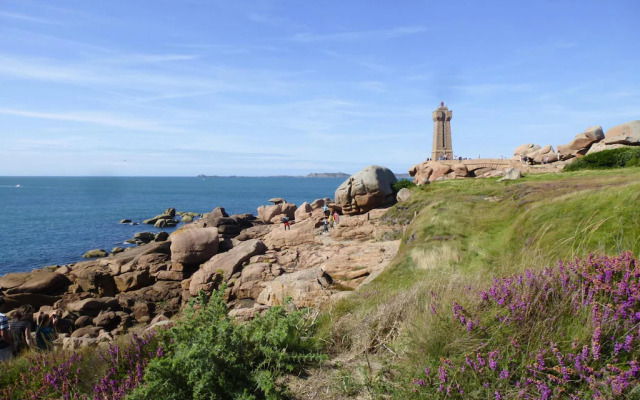 Semi-detached Houses, Etables-sur-mer