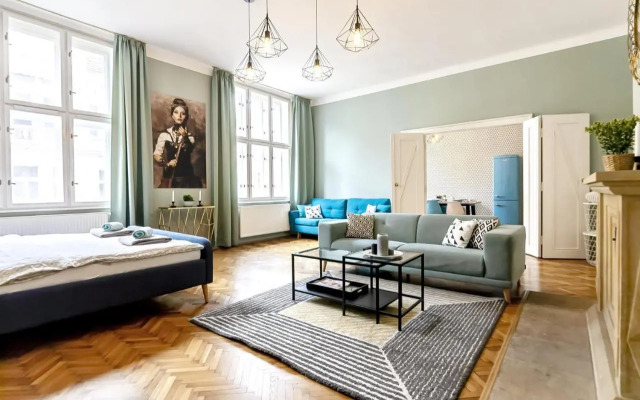 Cubistic Residence Eliska / Jewish Quarter / Old Town
