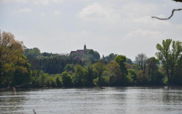 Fischwirtshaus Landmotel "Die Donaurast"