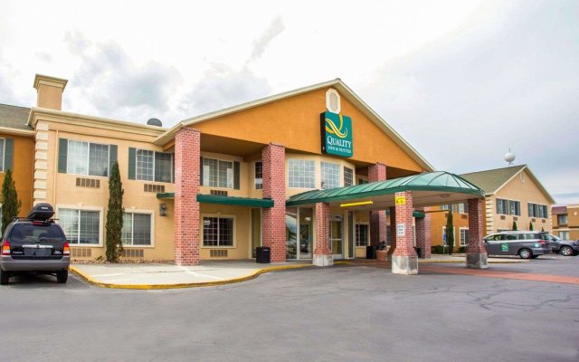 Quality Inn & Suites Airport West