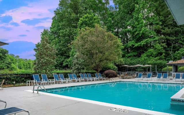 Sonesta Charlotte Lower South End