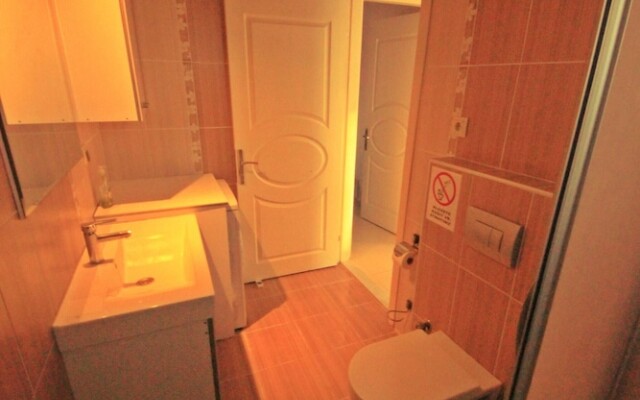 Family Friend Villa Pool BBQ 3b 1 Alacati Cesme