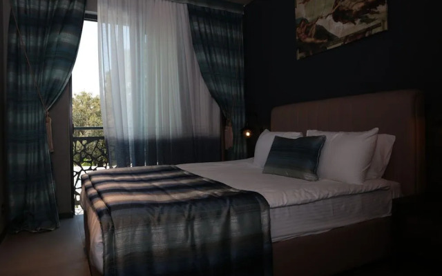 Sandora Boutique Hotel