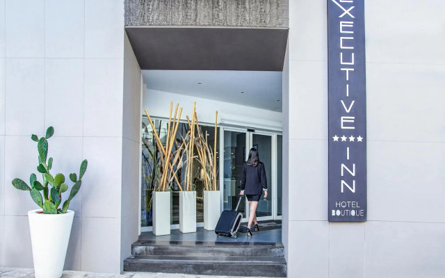Hotel Executive Inn