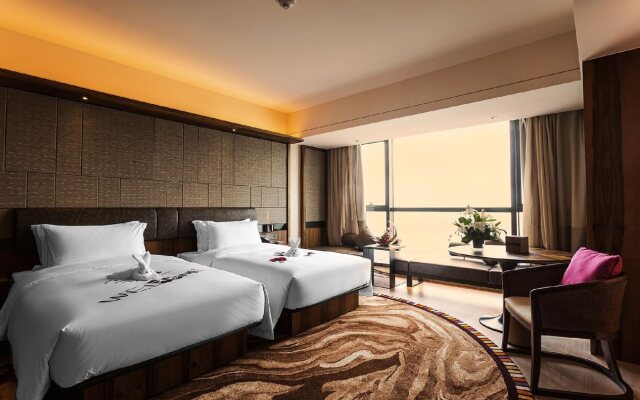 Howard Johnson Hot Spring Resort Anshun