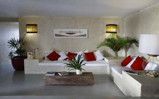 Maitei Hotel