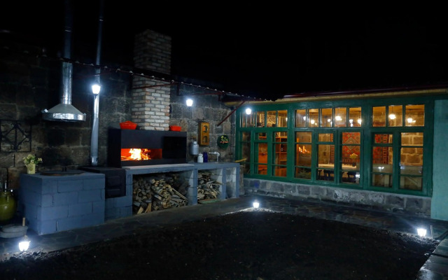 Onoyi Tun Guest House