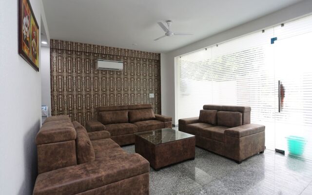 OYO 16349 For U