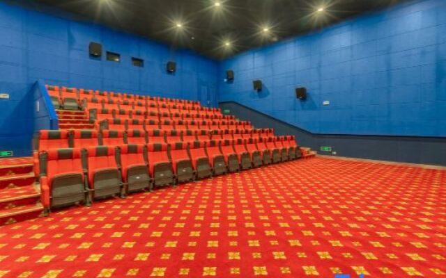 Qujing Longju Hotel (Zhanyi Passenger Terminal Branch)