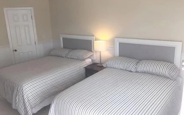 Boardwalk Beach Inn