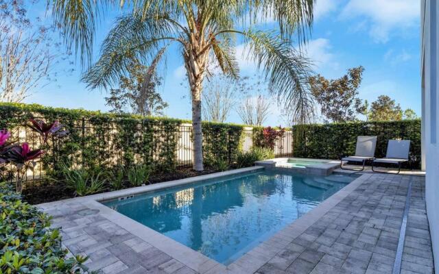 451-Luxury Villa wMovie Theater and Arcade