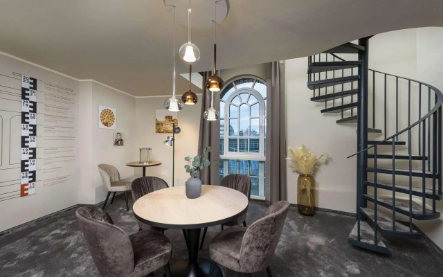 Wasserturm Hotel Cologne, Curio Collection by Hilton