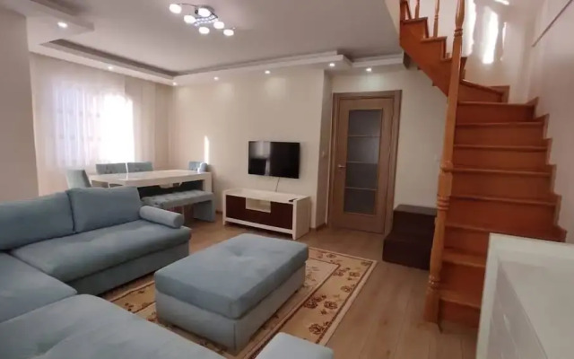 Duplex 4 1 in the City Center of Ümraniye Alemdağ Caddesi Istanbul