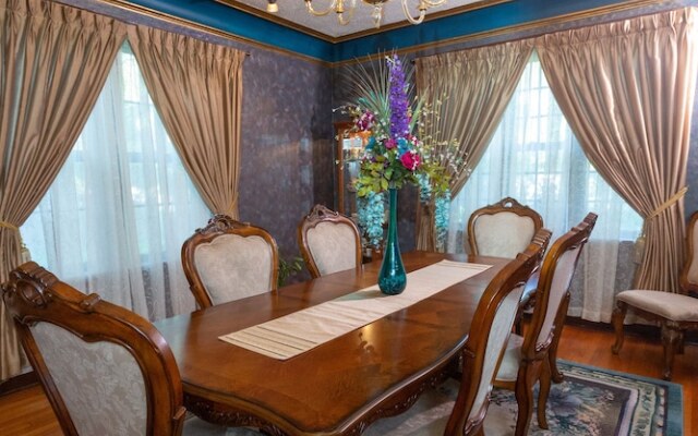 Graham-Carroll House Bed & Breakfast