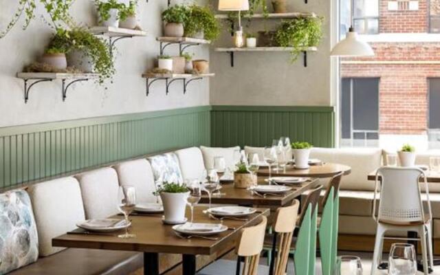 1 Hotel Toronto