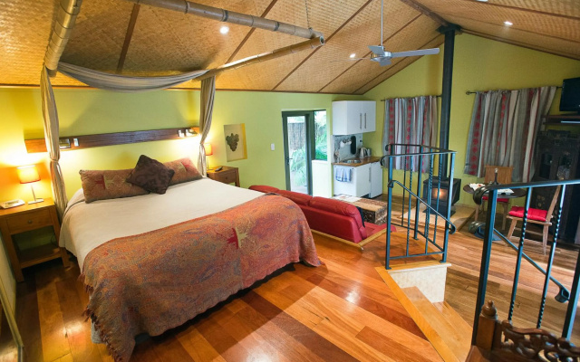 Witches Falls Cottages – Guest Rooms – Tamborine Mountain