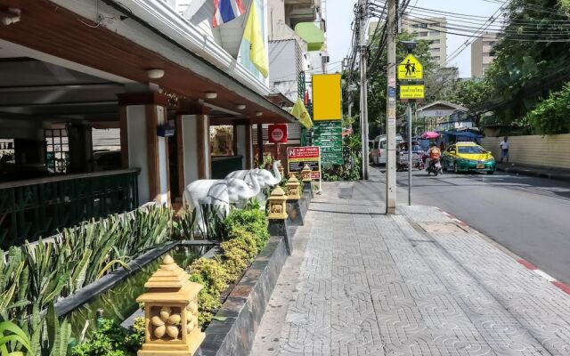 NIDA Rooms Sukhumvit Nana Khlong Tei