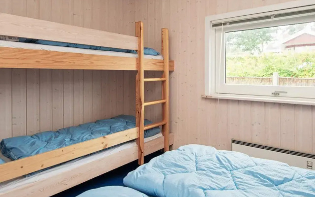 8 Person Holiday Home in Sjolund-by Traum