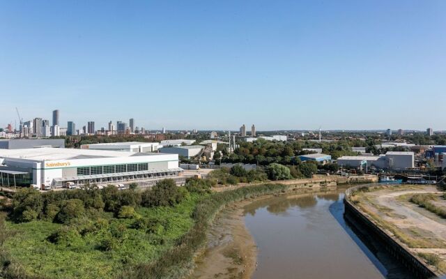 London Riverview - Canary Wharf - Excel