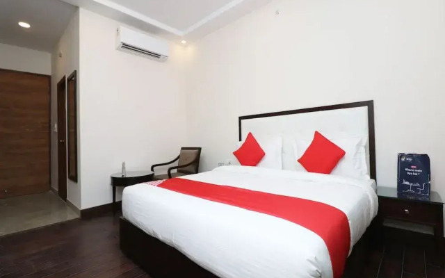 Collection O 27732 Hotel Avasa Inn