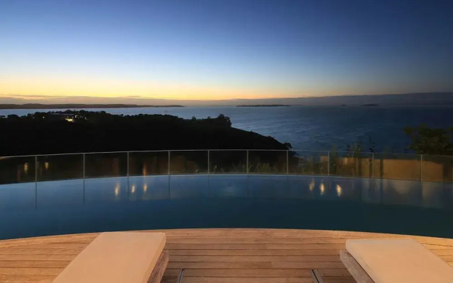 Nikau Estate