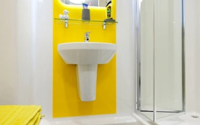 Comfy rooms for STUDENTS Only-NEWCASTLE