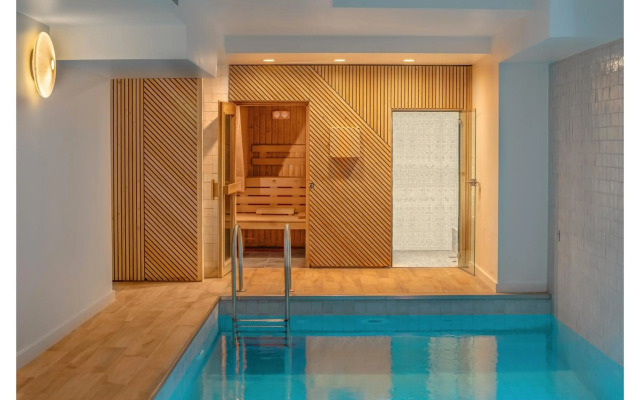 Lyric Hotel Paris