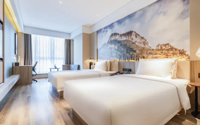 Atour Hotel Zibo High-Tech Zong Liuquan Road