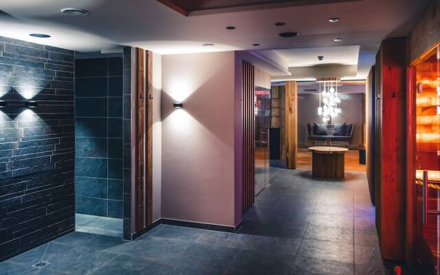 Lux Alp Chalet