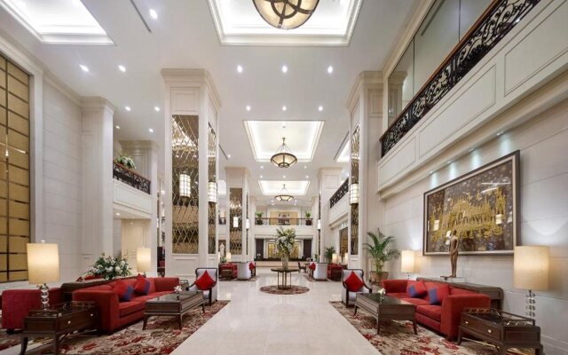 Grande Centre Point Ratchadamri Hotel