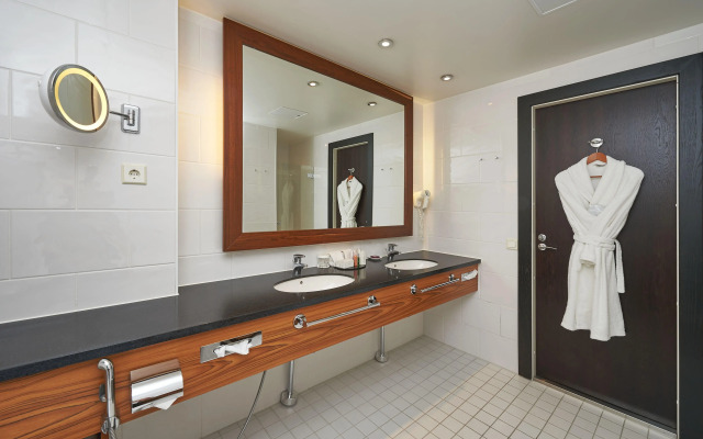 Crowne Plaza Helsinki by IHG