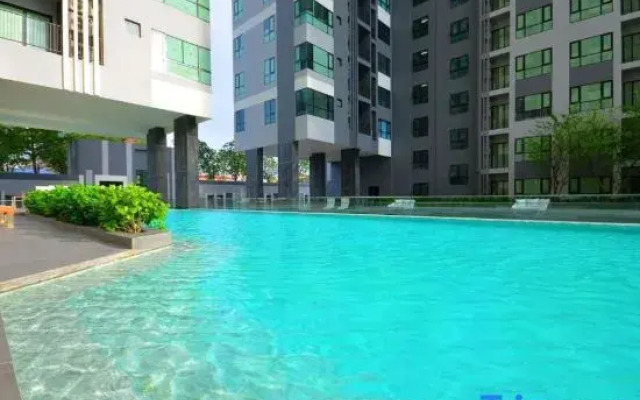 The BASE Central Pattaya by Tai Youzai