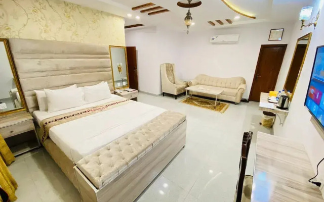 Neshaz Hotel