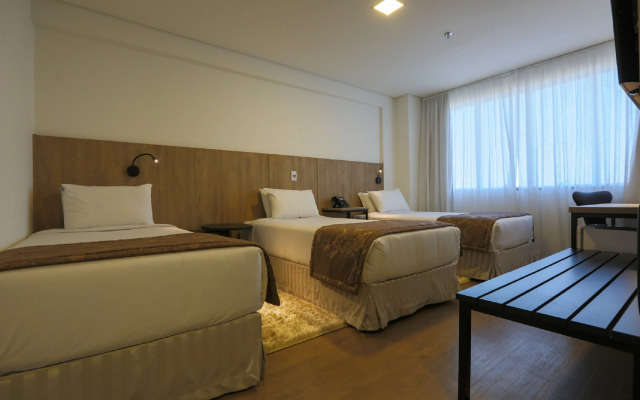 Hotel Transamerica Maringá