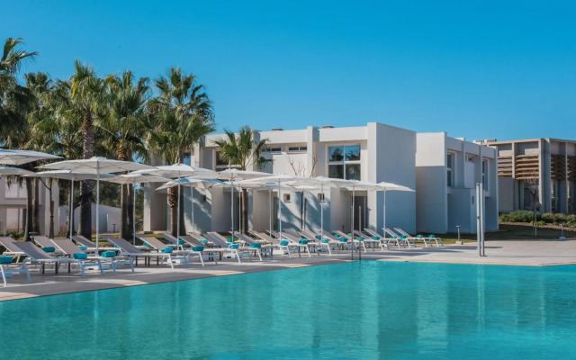 Iberostar Waves Cala Domingos Hotel