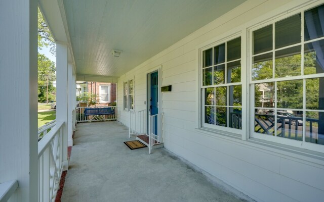 Cozy Durham Home Near Universities!