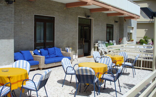Hotel Gloria