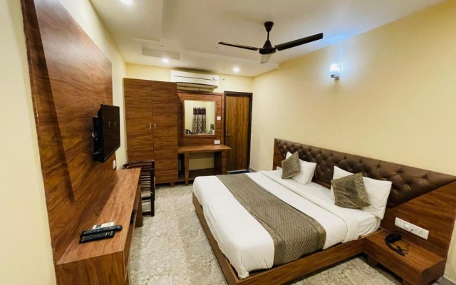 Hotel Augusto – Guest Rooms – Varanasi