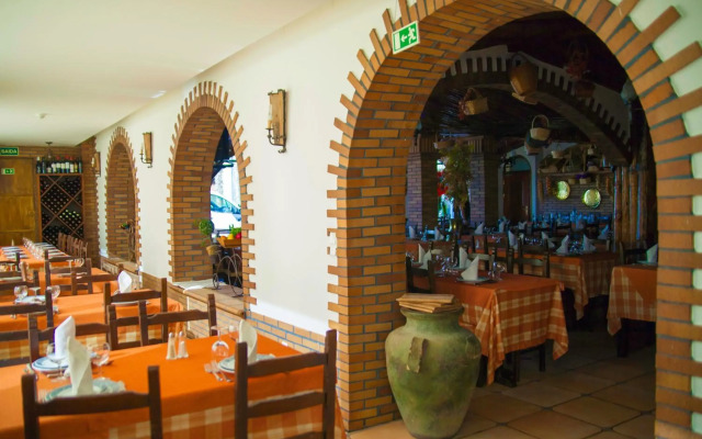 Alambique Hotel Resort & Spa