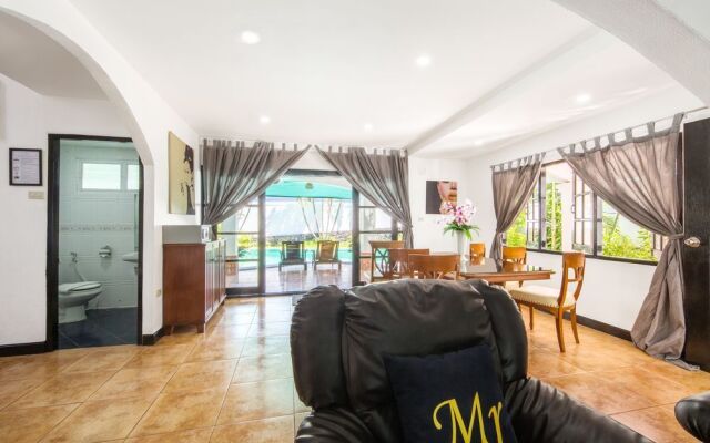 Walking Street Pool Villa by All Villas