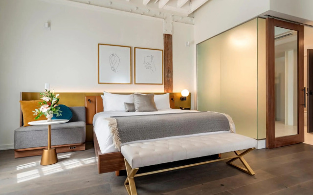 ONE11 Hotel