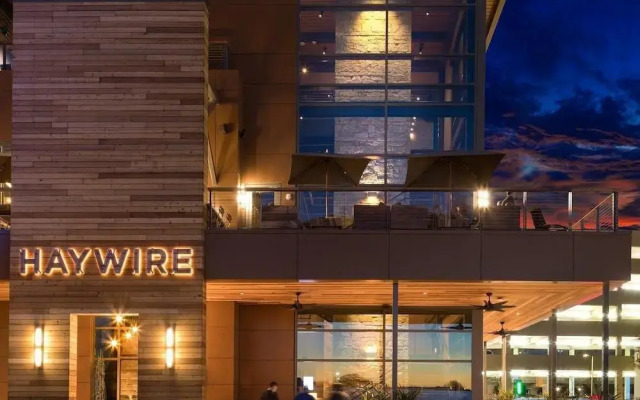 Urbanlights at Legacy West