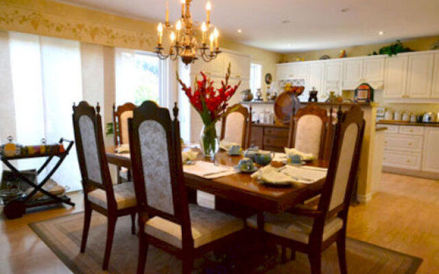 Eagle's Wing Bed and Breakfast