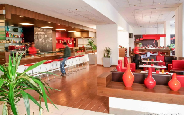 ibis Santiago Las Condes
