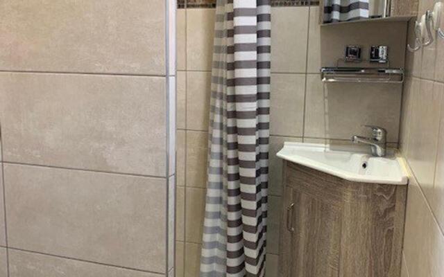 Appartement Cap d'Agde, 2 pièces, 5 personnes - FR-1-607-39