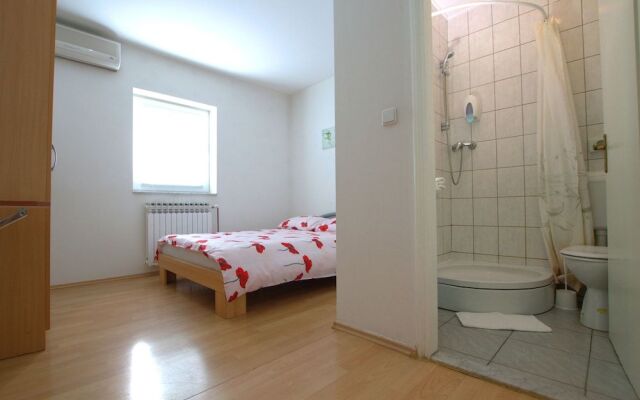 Guesthouse Ivac Inn Zagreb Airport