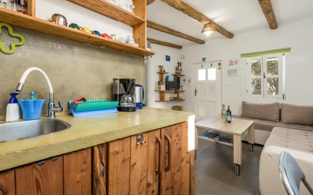 Nice Home in Sveti Jakov With Wifi and 2 Bedrooms