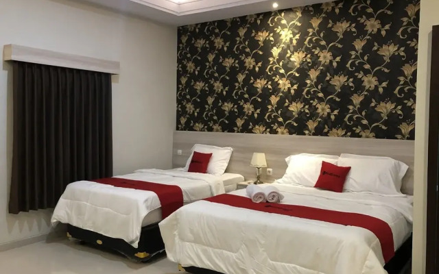 Grand Sahman by RedDoorz