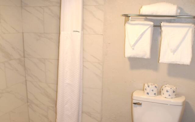 Baymont by Wyndham Front Royal Near Shenandoah National Park