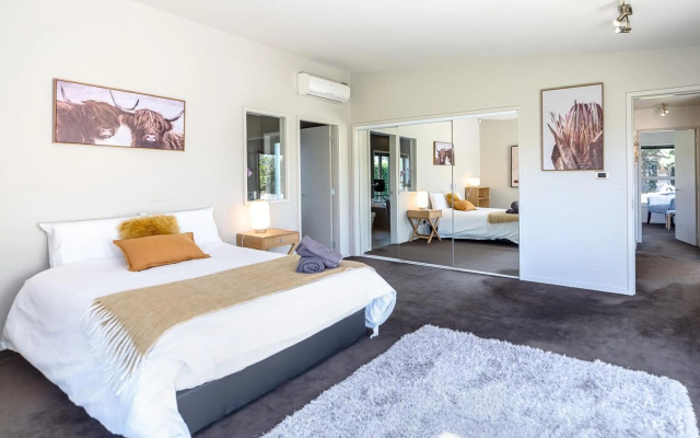 Paradise on Campbell